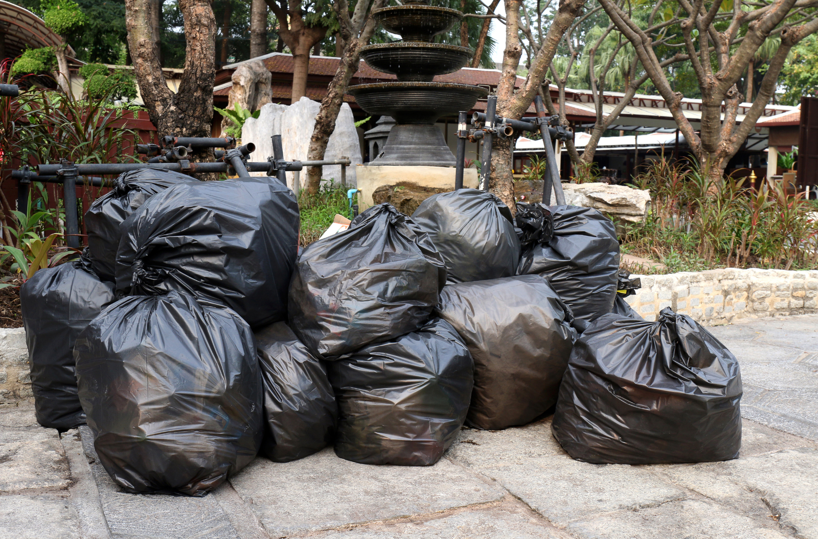 Masterbatch for garbage bags