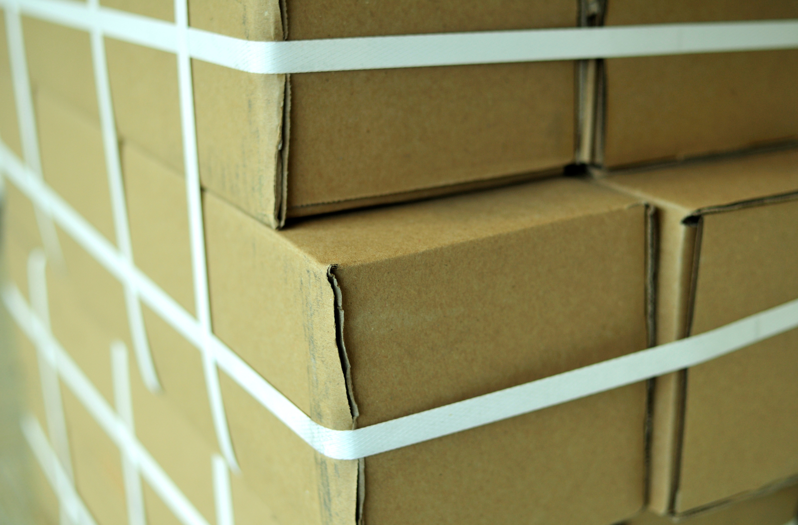 Box Strapping Process