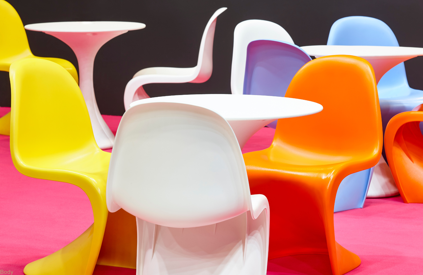 Sustainable outdoor plastic furniture manufacturing with mineral filler masterbatch