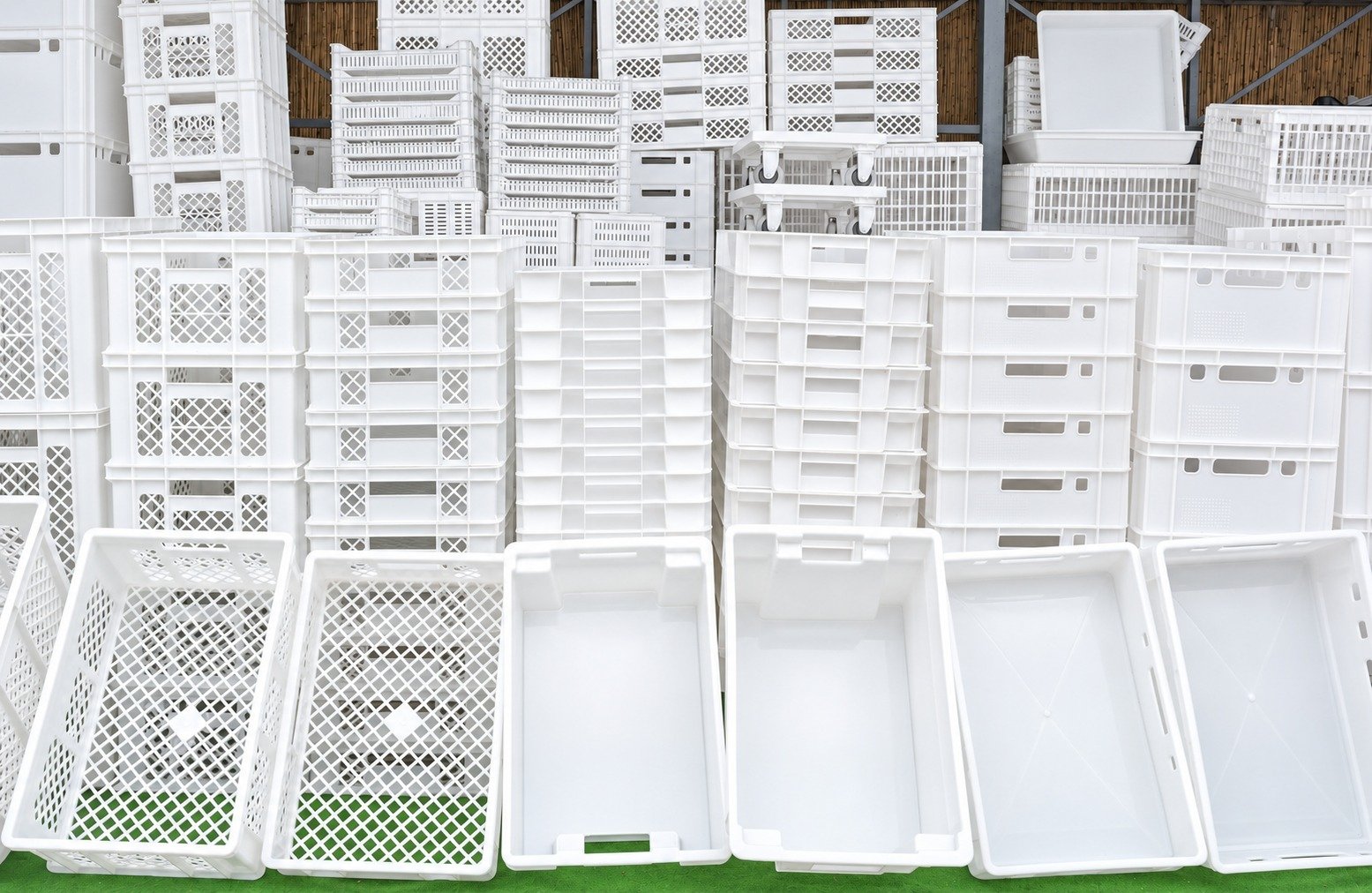 Packaging & containers